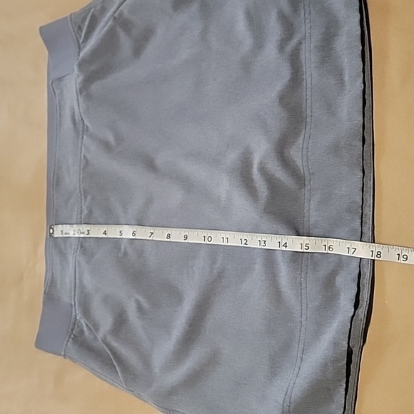 32 Degrees Size L Golf / Tennis / Sport Skort Heather Hero Navy Color, EUC - Picture 8 of 11